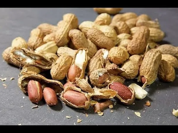 بادام زمینی روکش دار باربیکیو و فلفلی | قیمت مناسب خرید عالی