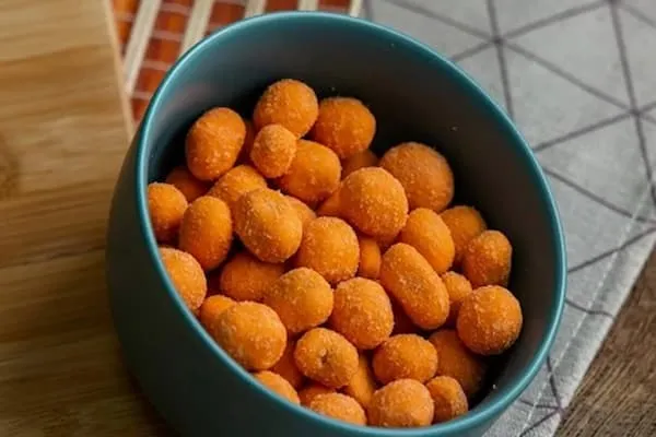 خرید و قیمت بادام زمینی با روکش باربیکیو
